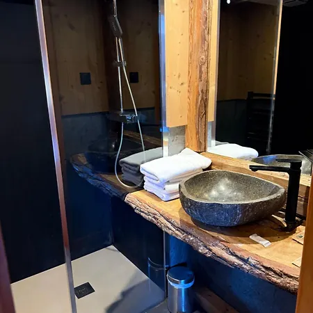 L'auberge Au Bord Du 제라르메르