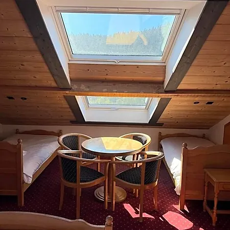 L'auberge Au Bord Du 호텔 제라르메르