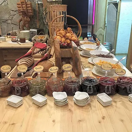 L'auberge Au Bord Du 호텔