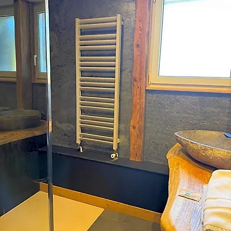 L'auberge Au Bord Du 2*