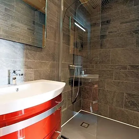 L'auberge Au Bord Du 제라르메르