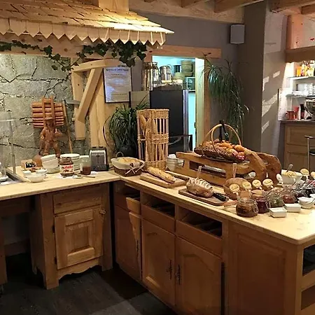 L'auberge Au Bord Du 호텔