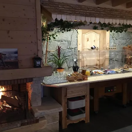 L'auberge Au Bord Du 2* Gérardmer