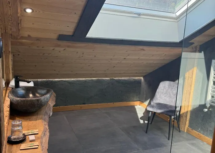 Отель L'auberge Au Bord Du Жерарме