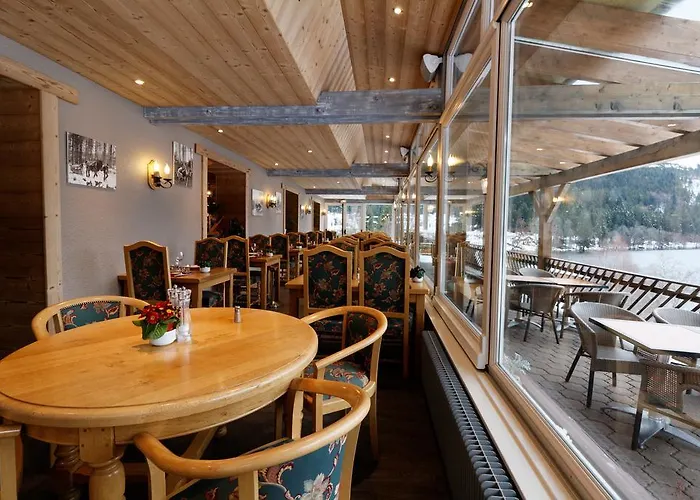 L'auberge Au Bord Du Hotel 2*